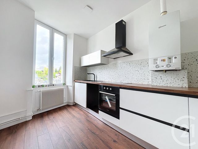 Appartement F5 à vendre - 5 pièces - 81.38 m2 - MONTBELIARD - 25 - FRANCHE-COMTE - Century 21 Agence De La Gare