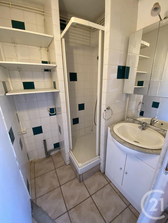 Appartement F4 à vendre - 4 pièces - 73.0 m2 - MONTBELIARD - 25 - FRANCHE-COMTE - Century 21 Agence De La Gare Appartement F4 à vendre - 4 pièces - 73.0 m2 - MONTBELIARD - 25 - FRANCHE-COMTE - Century 21 Agence De La Gare