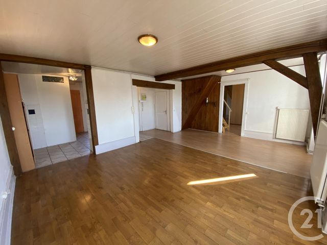 Appartement F4 à vendre - 4 pièces - 73.0 m2 - MONTBELIARD - 25 - FRANCHE-COMTE - Century 21 Agence De La Gare Appartement F4 à vendre - 4 pièces - 73.0 m2 - MONTBELIARD - 25 - FRANCHE-COMTE - Century 21 Agence De La Gare