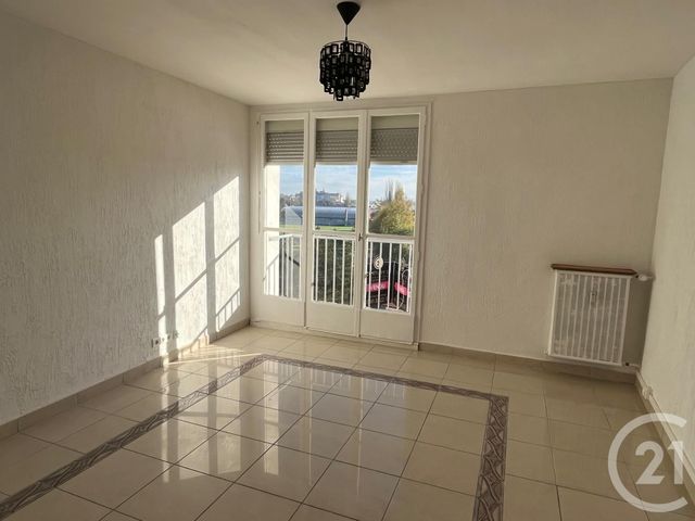 Appartement F3 à vendre - 3 pièces - 54.0 m2 - MONTBELIARD - 25 - FRANCHE-COMTE - Century 21 Agence De La Gare