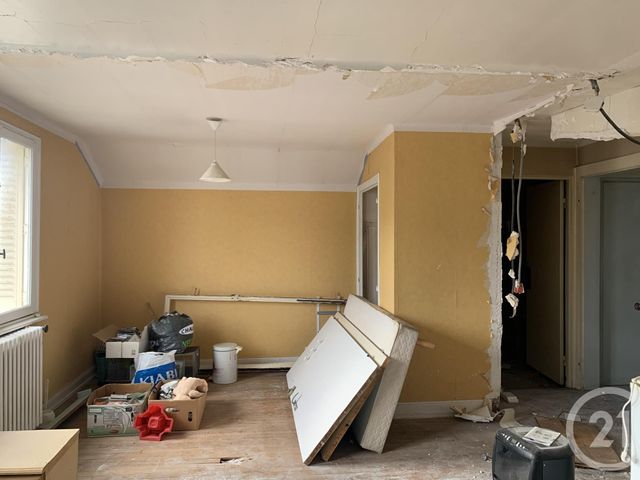 Afficher la photo en grand appartement à vendre - 3 pièces - 70.0 m2 - DAMPIERRE SUR LE DOUBS - 25 - FRANCHE-COMTE - Century 21 Agence De La Gare