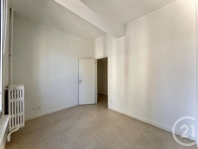 Afficher la photo en grand Appartement F3 à louer - 3 pièces - 56.85 m2 - MONTBELIARD - 25 - FRANCHE-COMTE - Century 21 Agence De La Gare