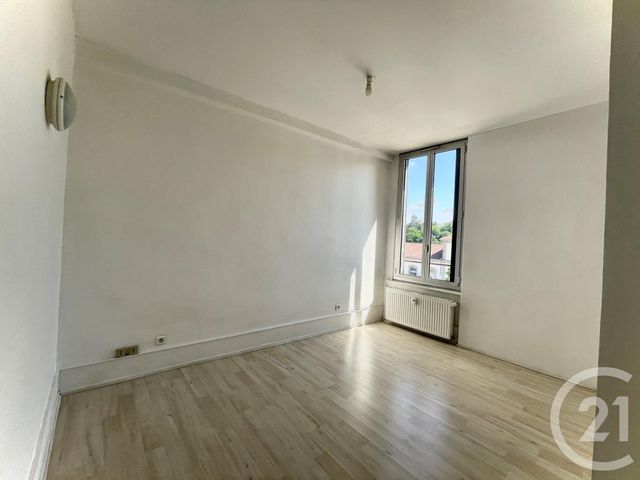Afficher la photo en grand Appartement F3 à louer - 3 pièces - 56.85 m2 - MONTBELIARD - 25 - FRANCHE-COMTE - Century 21 Agence De La Gare