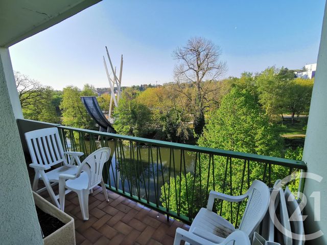 Appartement F5 à vendre - 5 pièces - 106.34 m2 - MONTBELIARD - 25 - FRANCHE-COMTE - Century 21 Agence De La Gare Appartement F5 à vendre - 5 pièces - 106.34 m2 - MONTBELIARD - 25 - FRANCHE-COMTE - Century 21 Agence De La Gare