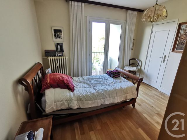 Appartement F5 à vendre - 5 pièces - 106.34 m2 - MONTBELIARD - 25 - FRANCHE-COMTE - Century 21 Agence De La Gare Appartement F5 à vendre - 5 pièces - 106.34 m2 - MONTBELIARD - 25 - FRANCHE-COMTE - Century 21 Agence De La Gare