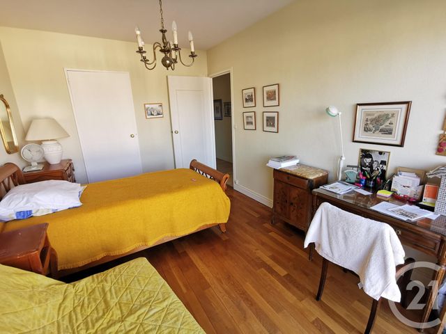 Appartement F5 à vendre - 5 pièces - 106.34 m2 - MONTBELIARD - 25 - FRANCHE-COMTE - Century 21 Agence De La Gare Appartement F5 à vendre - 5 pièces - 106.34 m2 - MONTBELIARD - 25 - FRANCHE-COMTE - Century 21 Agence De La Gare
