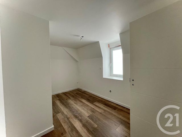Appartement F4 à louer - 4 pièces - 73.89 m2 - MONTBELIARD - 25 - FRANCHE-COMTE - Century 21 Agence De La Gare Appartement F4 à louer - 4 pièces - 73.89 m2 - MONTBELIARD - 25 - FRANCHE-COMTE - Century 21 Agence De La Gare