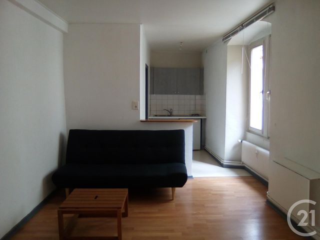 Studio à louer - 1 pièce - 21.38 m2 - MONTBELIARD - 25 - FRANCHE-COMTE - Century 21 Agence De La Gare Studio à louer - 1 pièce - 21.38 m2 - MONTBELIARD - 25 - FRANCHE-COMTE - Century 21 Agence De La Gare