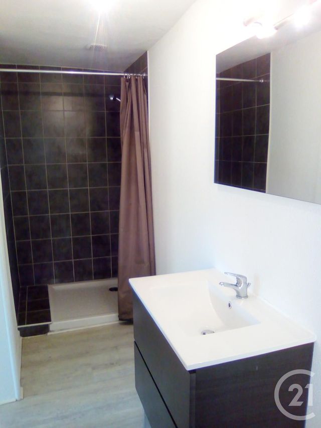 Studio à louer - 1 pièce - 25.0 m2 - MONTBELIARD - 25 - FRANCHE-COMTE - Century 21 Agence De La Gare Studio à louer - 1 pièce - 25.0 m2 - MONTBELIARD - 25 - FRANCHE-COMTE - Century 21 Agence De La Gare