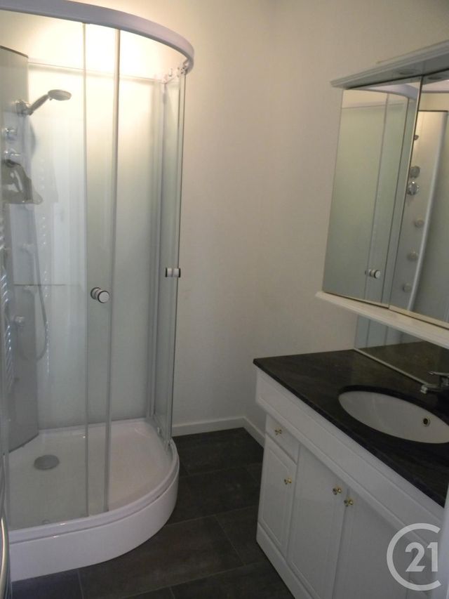 Appartement F3 à louer - 3 pièces - 55.0 m2 - AUDINCOURT - 25 - FRANCHE-COMTE - Century 21 Agence De La Gare Appartement F3 à louer - 3 pièces - 55.0 m2 - AUDINCOURT - 25 - FRANCHE-COMTE - Century 21 Agence De La Gare