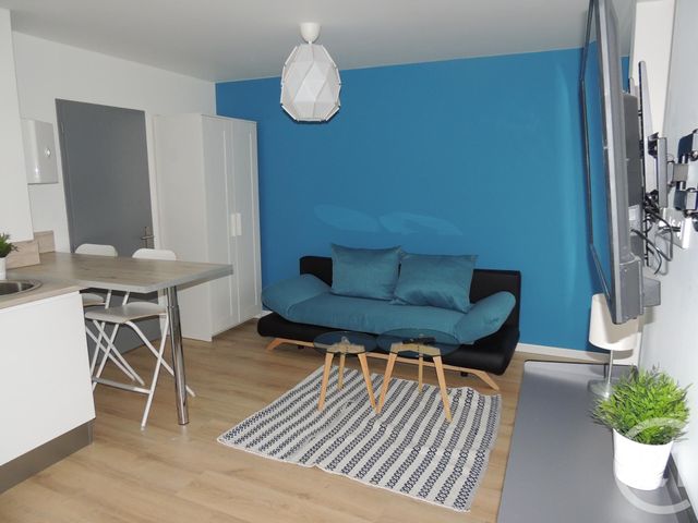 Studio à louer - 1 pièce - 20.0 m2 - MONTBELIARD - 25 - FRANCHE-COMTE - Century 21 Agence De La Gare Studio à louer - 1 pièce - 20.0 m2 - MONTBELIARD - 25 - FRANCHE-COMTE - Century 21 Agence De La Gare