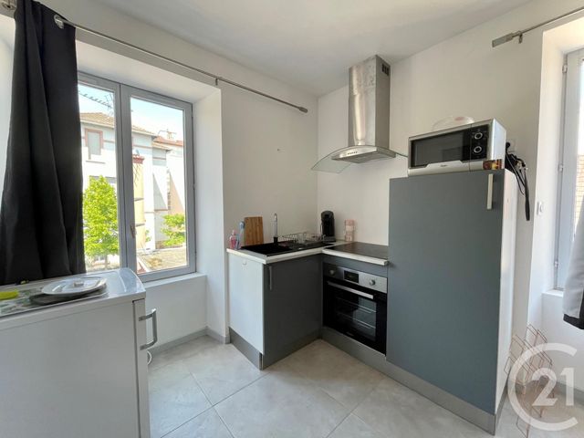 Studio à louer - 1 pièce - 25.17 m2 - MONTBELIARD - 25 - FRANCHE-COMTE - Century 21 Agence De La Gare Studio à louer - 1 pièce - 25.17 m2 - MONTBELIARD - 25 - FRANCHE-COMTE - Century 21 Agence De La Gare