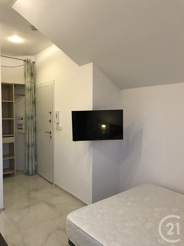 Studio à louer - 1 pièce - 18.0 m2 - MONTBELIARD - 25 - FRANCHE-COMTE - Century 21 Agence De La Gare Studio à louer - 1 pièce - 18.0 m2 - MONTBELIARD - 25 - FRANCHE-COMTE - Century 21 Agence De La Gare