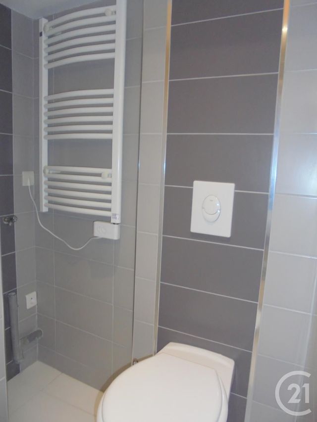 Studio à louer - 1 pièce - 18.0 m2 - MONTBELIARD - 25 - FRANCHE-COMTE - Century 21 Agence De La Gare Studio à louer - 1 pièce - 18.0 m2 - MONTBELIARD - 25 - FRANCHE-COMTE - Century 21 Agence De La Gare