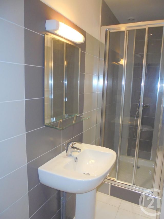 Studio à louer - 1 pièce - 18.0 m2 - MONTBELIARD - 25 - FRANCHE-COMTE - Century 21 Agence De La Gare Studio à louer - 1 pièce - 18.0 m2 - MONTBELIARD - 25 - FRANCHE-COMTE - Century 21 Agence De La Gare