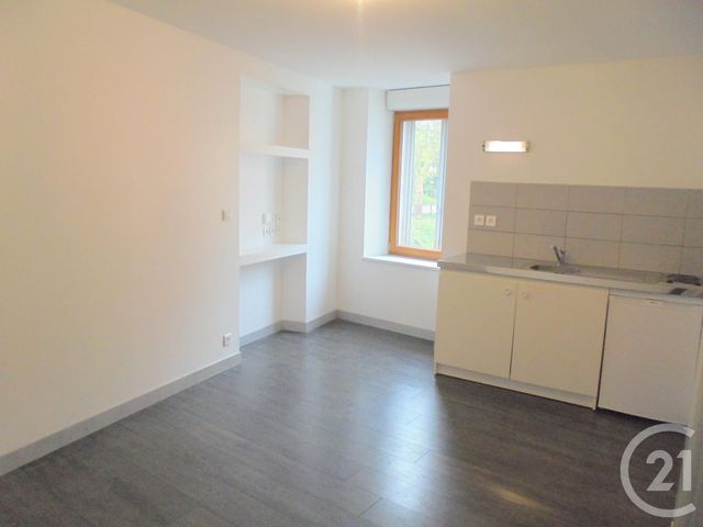 Studio à louer - 1 pièce - 18.0 m2 - MONTBELIARD - 25 - FRANCHE-COMTE - Century 21 Agence De La Gare Studio à louer - 1 pièce - 18.0 m2 - MONTBELIARD - 25 - FRANCHE-COMTE - Century 21 Agence De La Gare