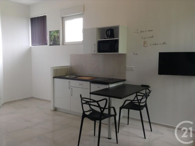Studio à louer - 1 pièce - 25.0 m2 - MONTBELIARD - 25 - FRANCHE-COMTE - Century 21 Agence De La Gare Studio à louer - 1 pièce - 25.0 m2 - MONTBELIARD - 25 - FRANCHE-COMTE - Century 21 Agence De La Gare