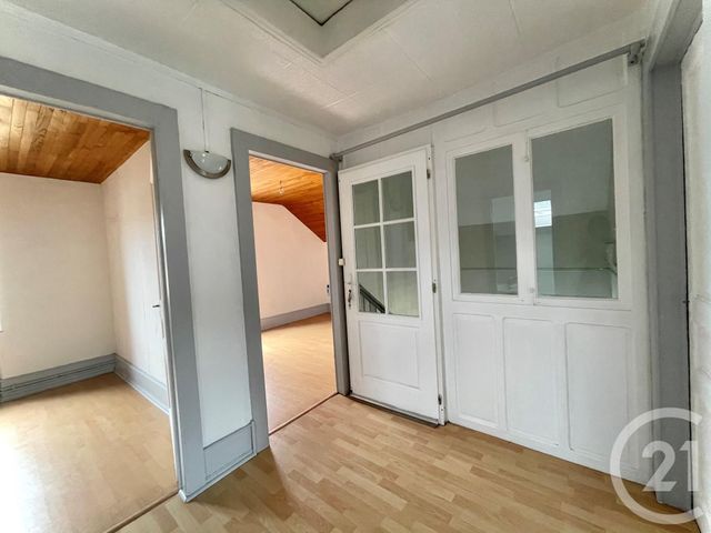 Afficher la photo en grand Appartement F3 à louer - 3 pièces - 62.0 m2 - MANDEURE - 25 - FRANCHE-COMTE - Century 21 Agence De La Gare