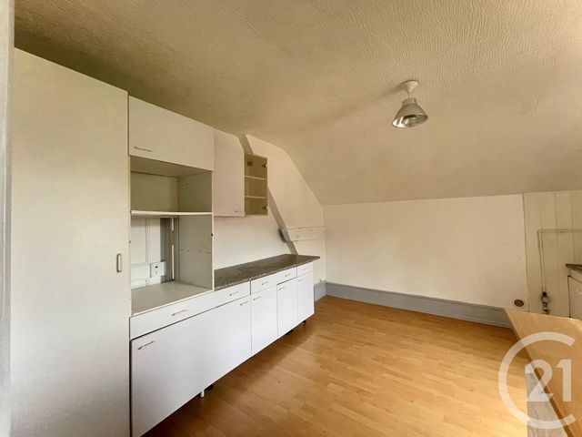 Afficher la photo en grand Appartement F3 à louer - 3 pièces - 62.0 m2 - MANDEURE - 25 - FRANCHE-COMTE - Century 21 Agence De La Gare