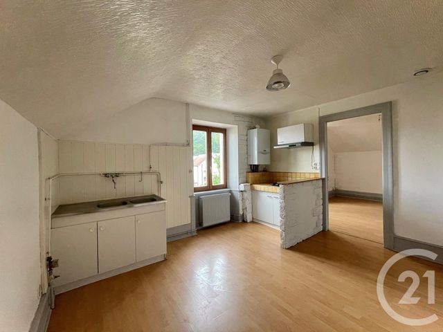 Afficher la photo en grand Appartement F3 à louer - 3 pièces - 62.0 m2 - MANDEURE - 25 - FRANCHE-COMTE - Century 21 Agence De La Gare