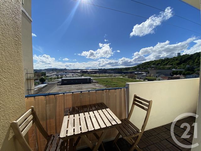 Afficher la photo en grand Appartement F4 à vendre - 4 pièces - 60.11 m2 - SOCHAUX - 25 - FRANCHE-COMTE - Century 21 Agence De La Gare