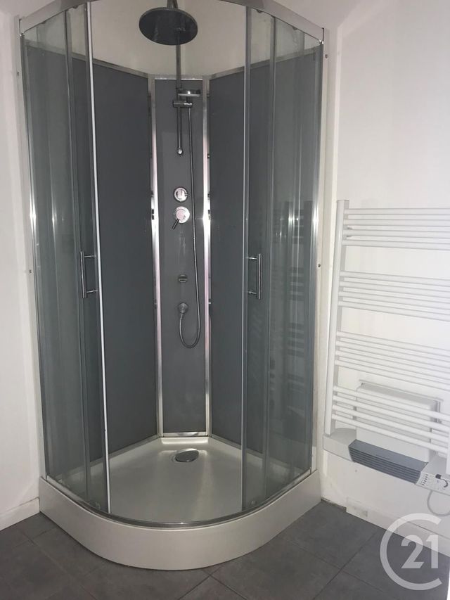 Afficher la photo en grand Appartement F2 à louer - 2 pièces - 35.5 m2 - MONTBELIARD - 25 - FRANCHE-COMTE - Century 21 Agence De La Gare