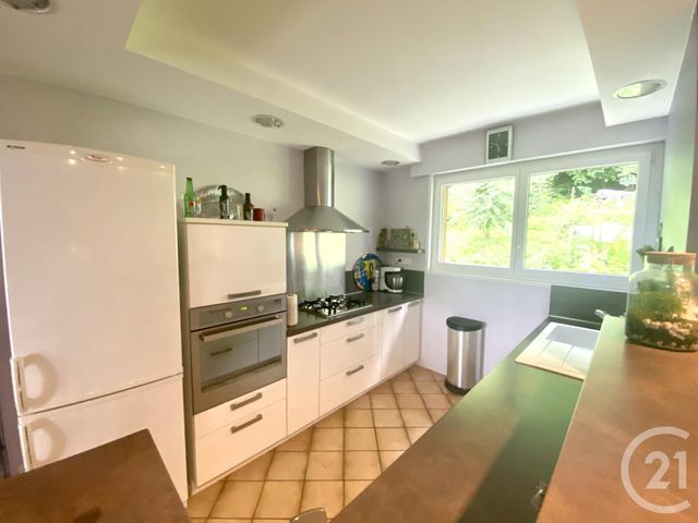 Afficher la photo en grand Appartement F4 à vendre - 4 pièces - 84.13 m2 - MONTBELIARD - 25 - FRANCHE-COMTE - Century 21 Agence De La Gare