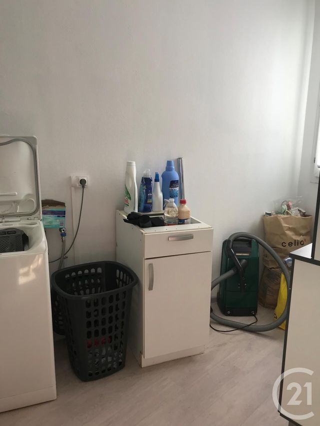 Afficher la photo en grand Appartement F3 à louer - 3 pièces - 73.0 m2 - VIEUX CHARMONT - 25 - FRANCHE-COMTE - Century 21 Agence De La Gare