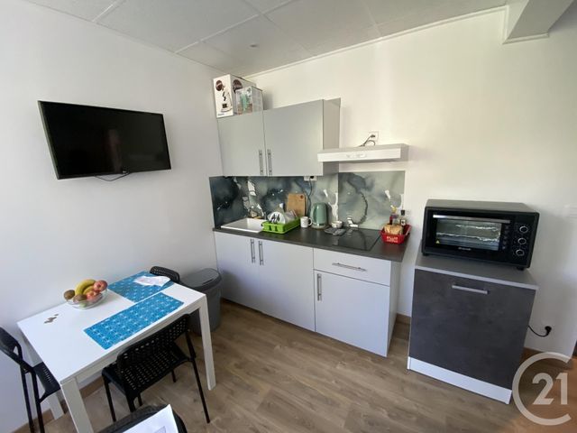 Afficher la photo en grand immeuble à vendre - 450.0 m2 - STE SUZANNE - 25 - FRANCHE-COMTE - Century 21 Agence De La Gare