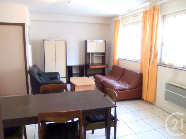 Afficher la photo en grand Appartement F2 à louer - 3 pièces - 59.2 m2 - AUDINCOURT - 25 - FRANCHE-COMTE - Century 21 Agence De La Gare