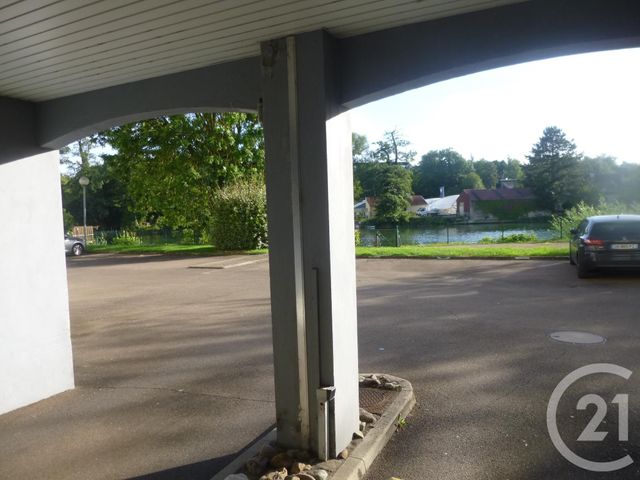 Afficher la photo en grand Appartement F2 à louer - 3 pièces - 59.2 m2 - AUDINCOURT - 25 - FRANCHE-COMTE - Century 21 Agence De La Gare