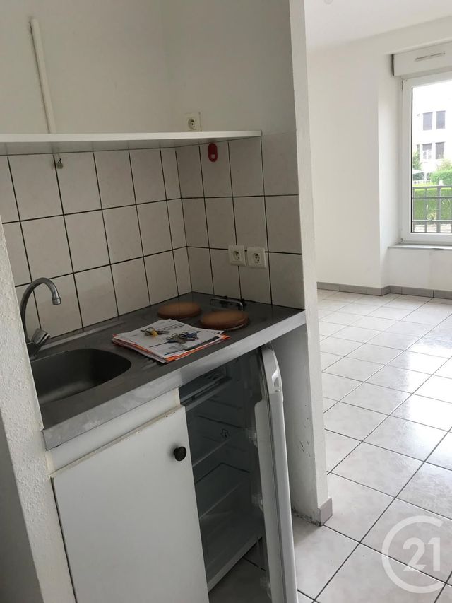 Afficher la photo en grand Appartement F1 à louer - 1 pièce - 27.23 m2 - MANDEURE - 25 - FRANCHE-COMTE - Century 21 Agence De La Gare