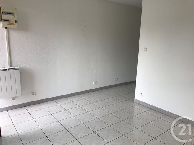 Afficher la photo en grand Appartement F1 à louer - 1 pièce - 27.23 m2 - MANDEURE - 25 - FRANCHE-COMTE - Century 21 Agence De La Gare