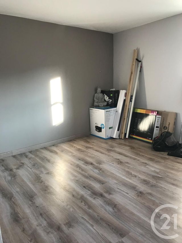 Afficher la photo en grand maison à louer - 5 pièces - 90.0 m2 - HERICOURT - 70 - FRANCHE-COMTE - Century 21 Agence De La Gare