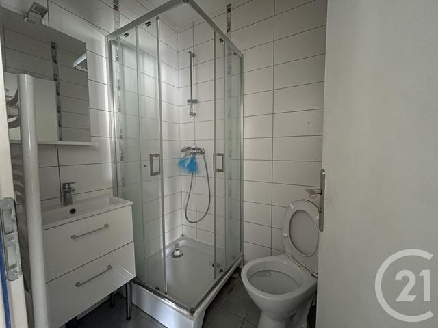 Afficher la photo en grand Appartement F1 à louer - 1 pièce - 24.0 m2 - MONTBELIARD - 25 - FRANCHE-COMTE - Century 21 Agence De La Gare