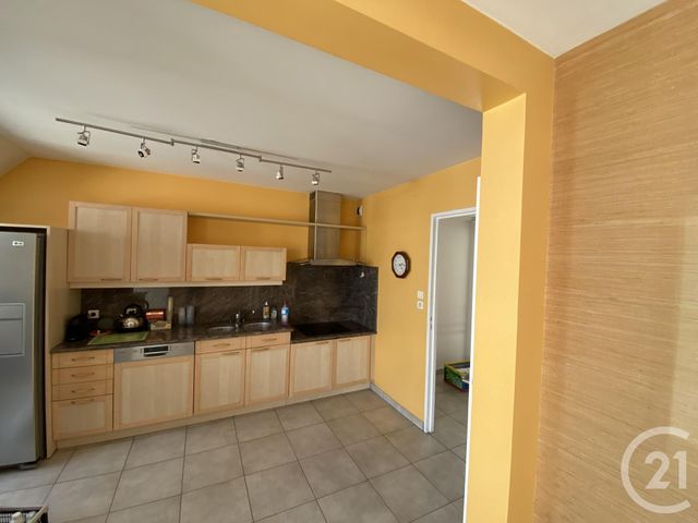 Afficher la photo en grand Appartement F5 à vendre - 5 pièces - 121.81 m2 - MONTBELIARD - 25 - FRANCHE-COMTE - Century 21 Agence De La Gare