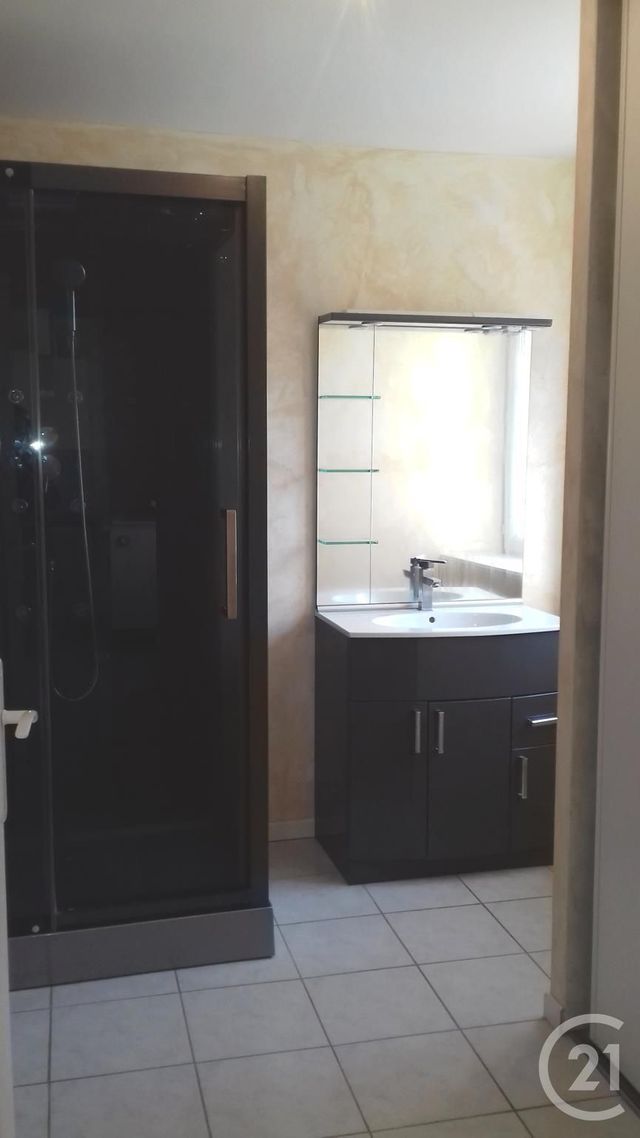 Afficher la photo en grand Appartement F2 à louer - 2 pièces - 50.7 m2 - MONTBELIARD - 25 - FRANCHE-COMTE - Century 21 Agence De La Gare