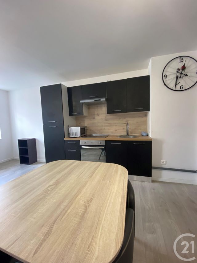Afficher la photo en grand Appartement F2 à louer - 2 pièces - 39.81 m2 - MONTBELIARD - 25 - FRANCHE-COMTE - Century 21 Agence De La Gare
