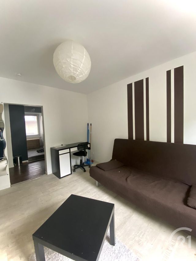 Appartement F1 à louer - 1 pièce - 22.0 m2 - MONTBELIARD - 25 - FRANCHE-COMTE - Century 21 Agence De La Gare