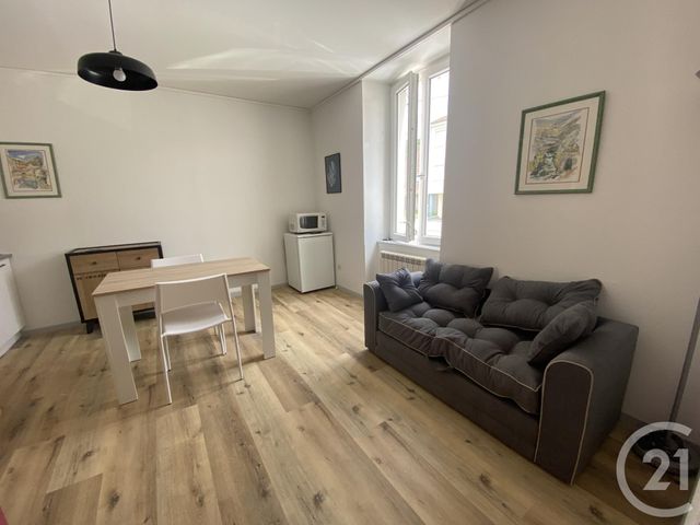 Appartement à louer - 2 pièces - 25.0 m2 - COLOMBIER FONTAINE - 25 - FRANCHE-COMTE - Century 21 Agence De La Gare