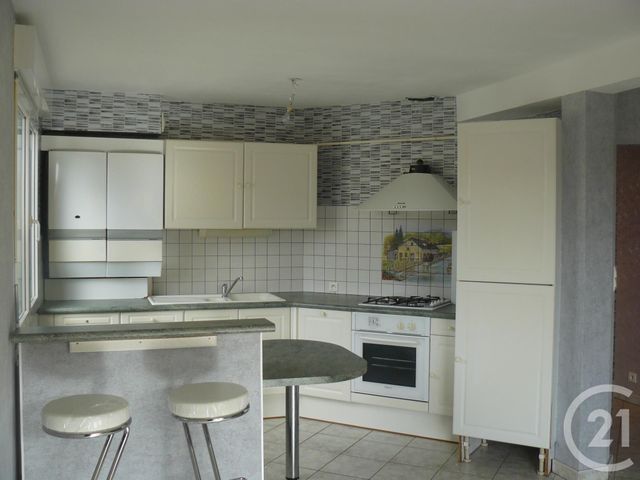 Appartement F3 à louer - 3 pièces - 55.0 m2 - SELONCOURT - 25 - FRANCHE-COMTE - Century 21 Agence De La Gare