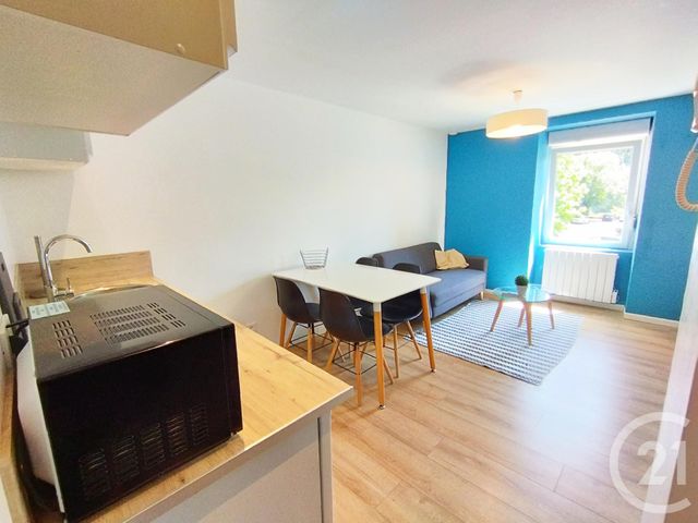 Appartement F2 à louer - 2 pièces - 25.0 m2 - MONTBELIARD - 25 - FRANCHE-COMTE - Century 21 Agence De La Gare