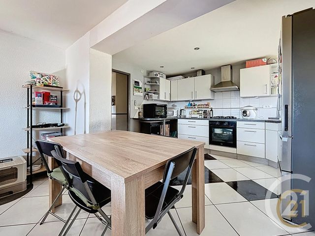 Appartement F3 à vendre - 3 pièces - 59.0 m2 - SELONCOURT - 25 - FRANCHE-COMTE - Century 21 Agence De La Gare