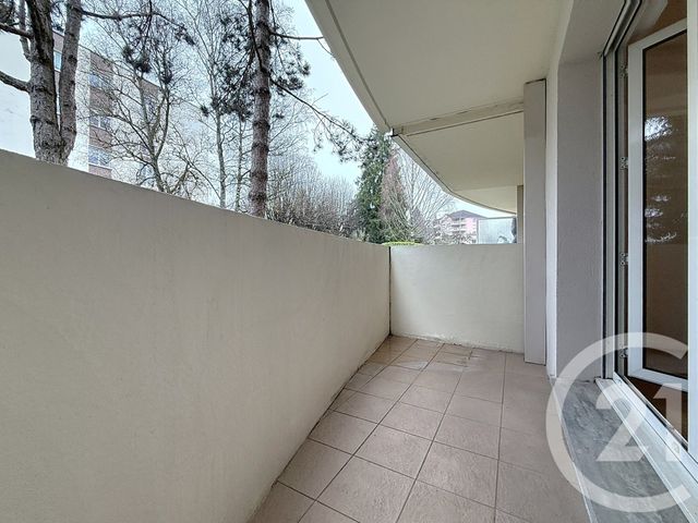 Appartement F2 à vendre - 3 pièces - 53.41 m2 - MONTBELIARD - 25 - FRANCHE-COMTE - Century 21 Agence De La Gare