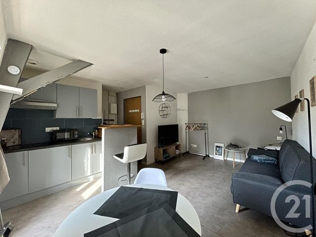 Studio à louer - 1 pièce - 21.0 m2 - MONTBELIARD - 25 - FRANCHE-COMTE - Century 21 Agence De La Gare
