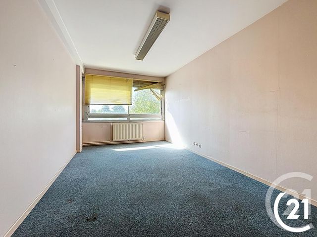 Appartement Local à vendre - 18 pièces - 441.0 m2 - MONTBELIARD - 25 - FRANCHE-COMTE - Century 21 Agence De La Gare