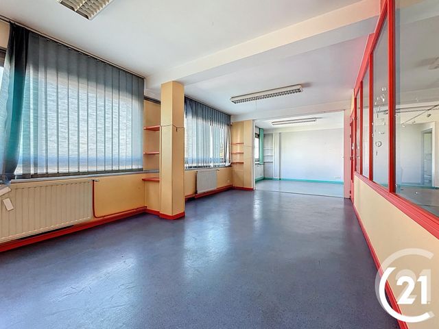 Appartement Local à vendre - 18 pièces - 441.0 m2 - MONTBELIARD - 25 - FRANCHE-COMTE - Century 21 Agence De La Gare