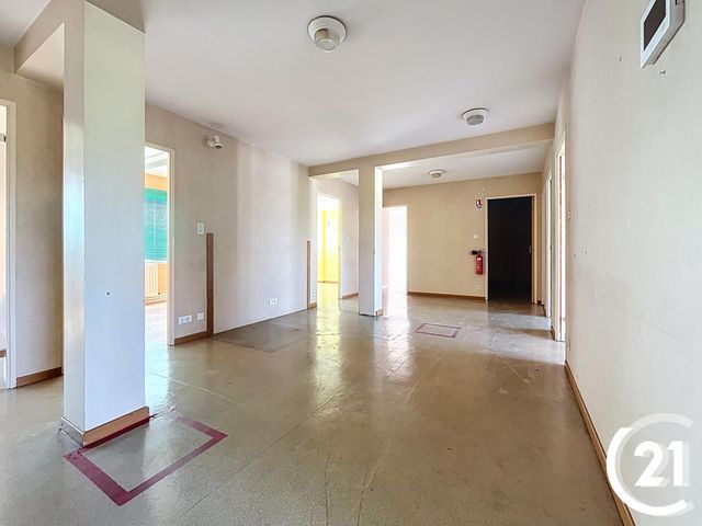 Appartement Local à vendre - 18 pièces - 441.0 m2 - MONTBELIARD - 25 - FRANCHE-COMTE - Century 21 Agence De La Gare