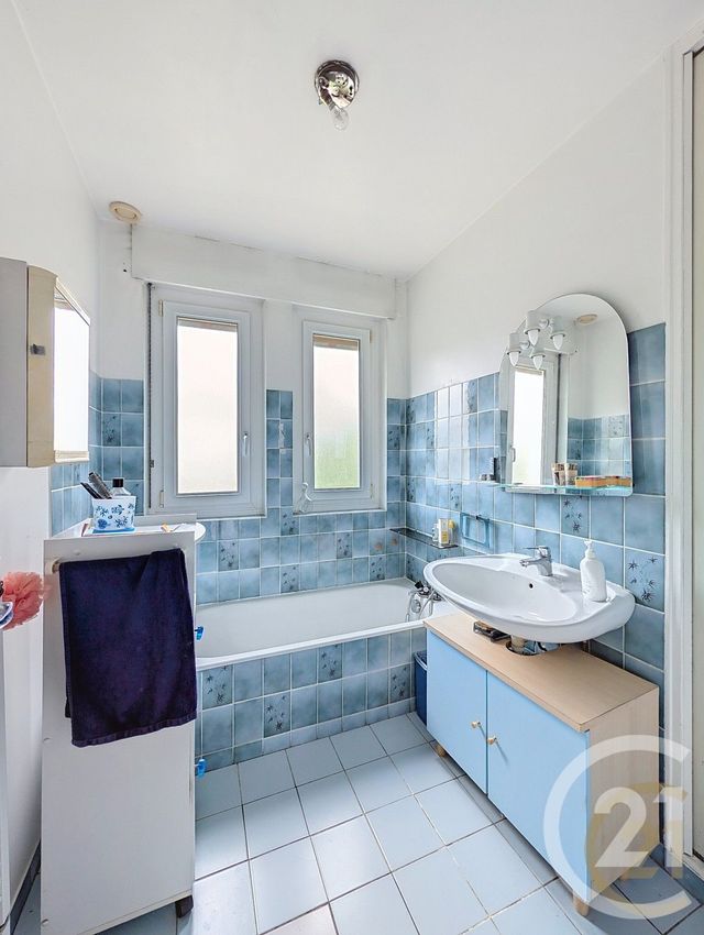 maison à vendre - 6 pièces - 124.5 m2 - MONTBELIARD - 25 - FRANCHE-COMTE - Century 21 Agence De La Gare