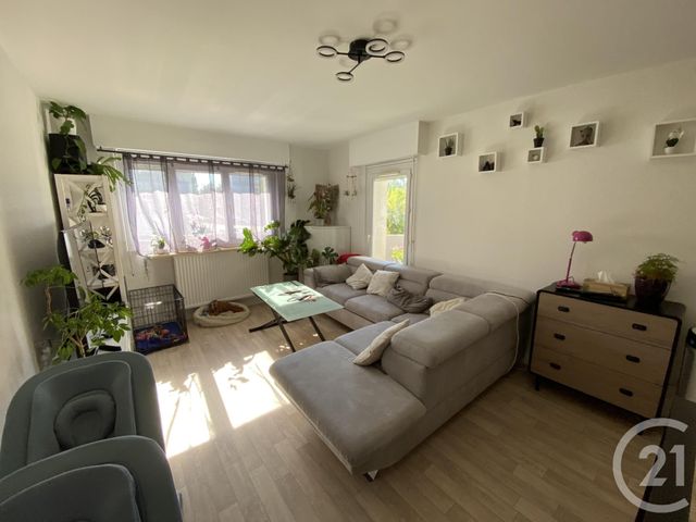 Appartement F6 à vendre - 6 pièces - 108.4 m2 - MONTBELIARD - 25 - FRANCHE-COMTE - Century 21 Agence De La Gare